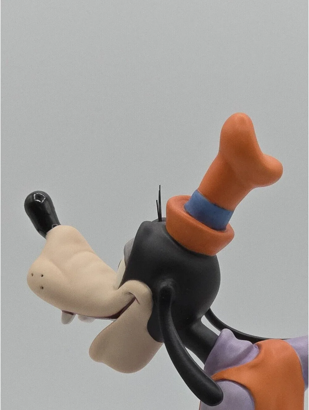 WDCC Disney Goofy Moving Day Oh The World Owes Me A Livin Figure NIB Sealed COA